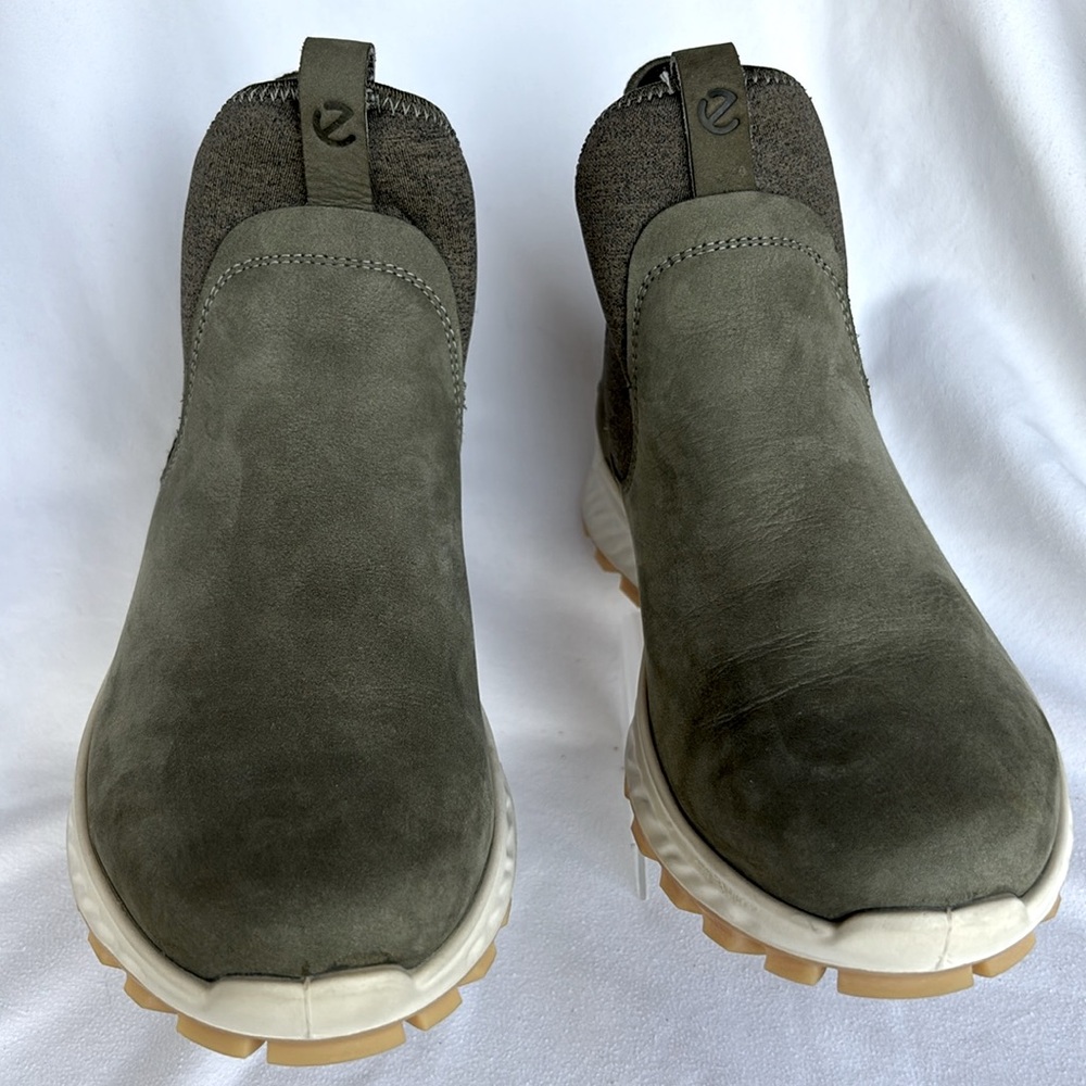 Ecco Women's Ankle Boots in Olive and Cream